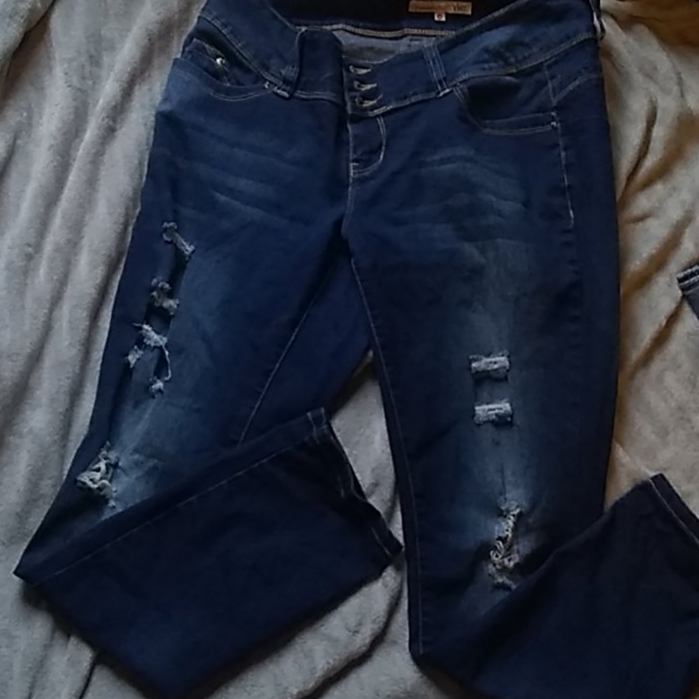 Pants - Picture 2 of 4